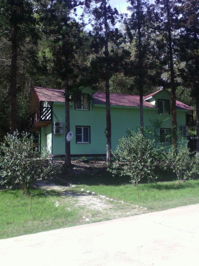 Золотая Бухта База Отдыха Pizunda Exterior foto
